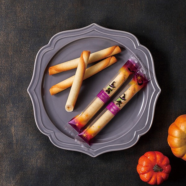 YOKU MOKU Halloween Cigare (20 pieces) — a delicate rolled butter cookie ”Seasonal Limited Edition”【YOKU MOKU】