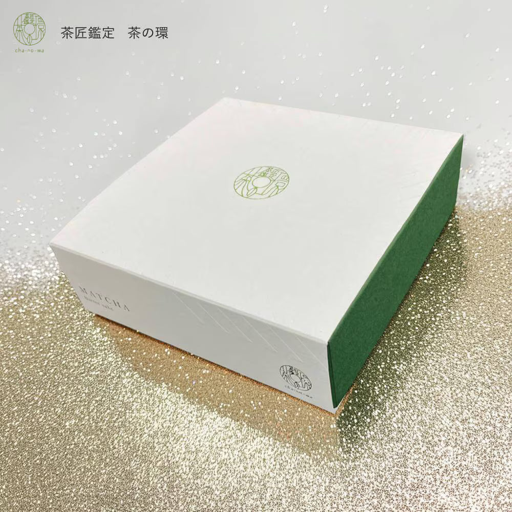 "Mangetsu" (Full Moon) Matcha Butter Cake – Moist and Rich【Cha-no-wa】